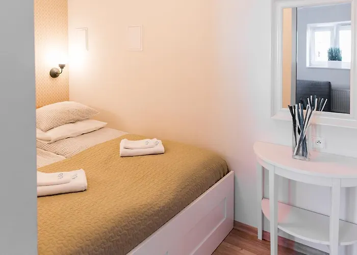 بالتيكا شقة